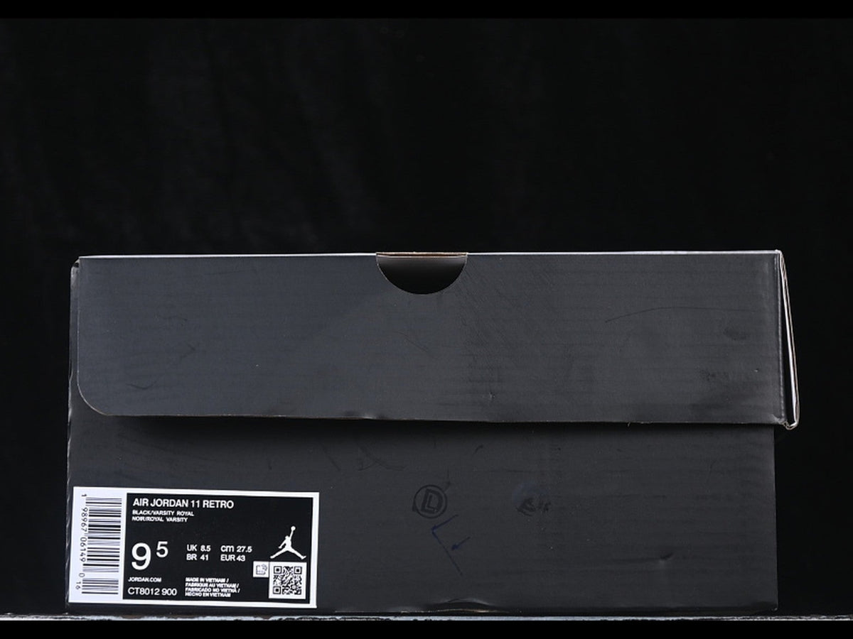 Air Jordan 11 Retro Space Jam 2026