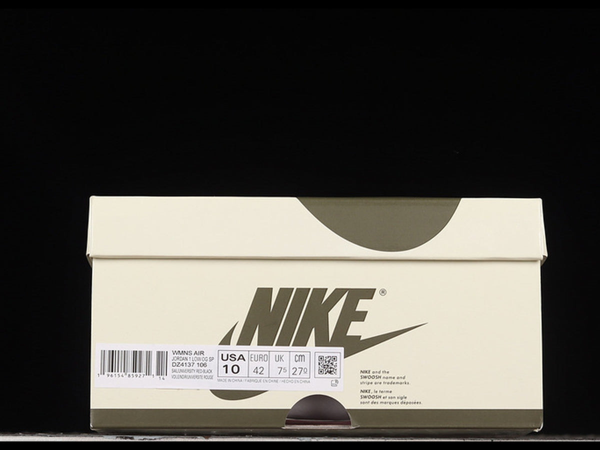 Travis Scott x Air Jordan 1 Low OG SP 'Sail/University'