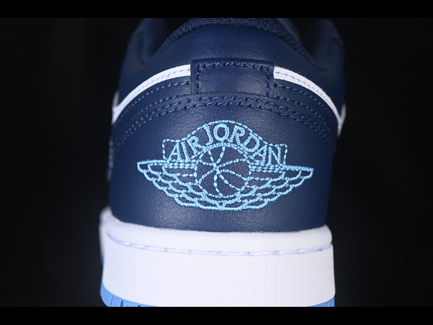 Jordan 1 Low Midnight Navy/White/University Blue