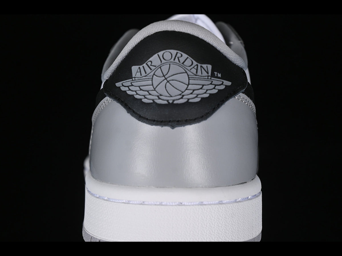 Air Jordan 1 Low OG Wolf Grey