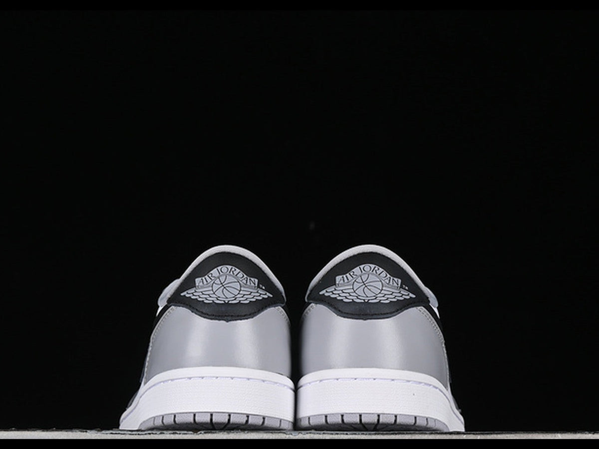 Air Jordan 1 Low OG Wolf Grey