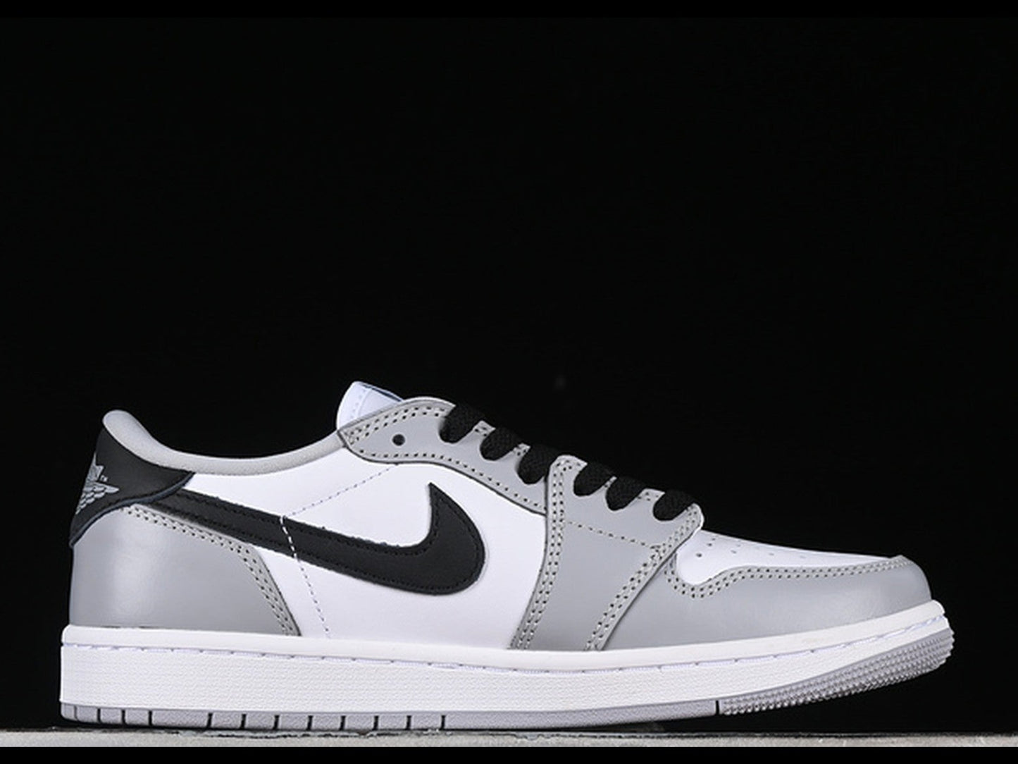 Air Jordan 1 Low OG Wolf Grey
