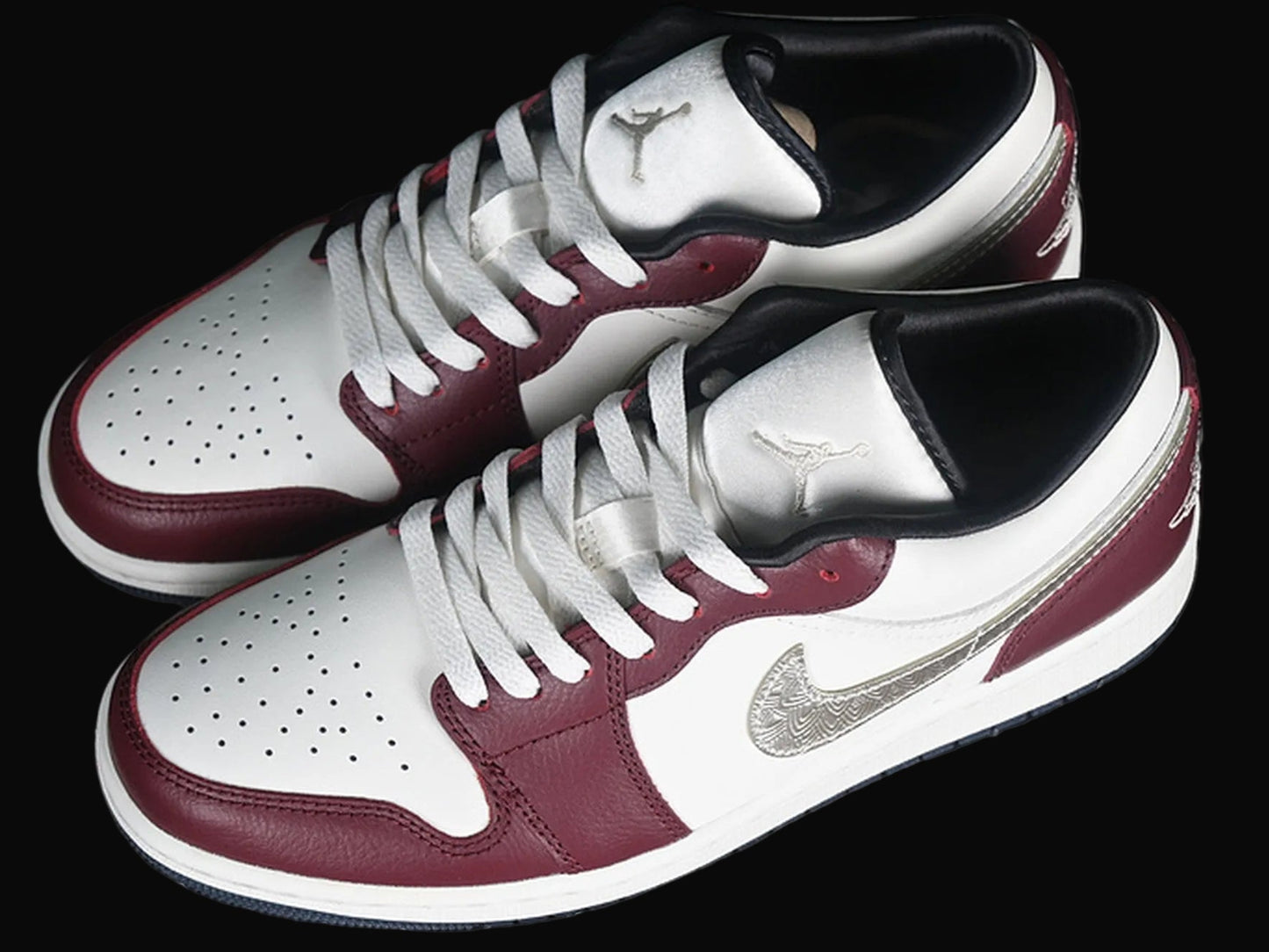 Air Jordan 1 Low SE Year of the Dragon