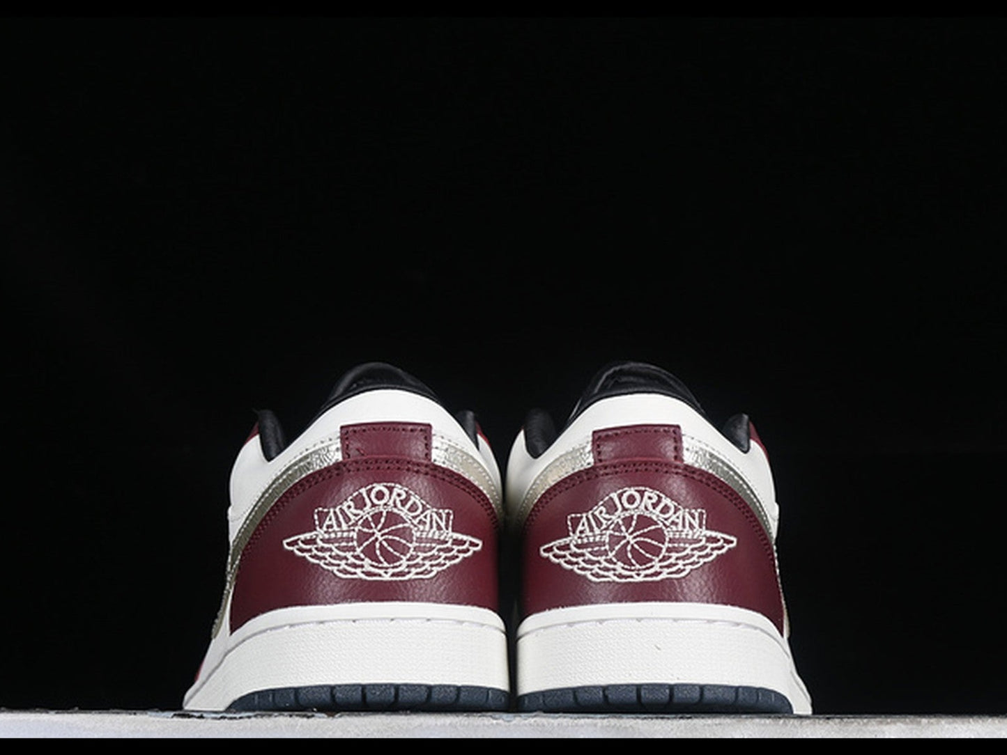 Air Jordan 1 Low SE Year of the Dragon