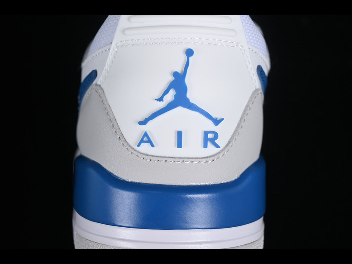 Air Jordan Legacy AJ312 Low Military Blue