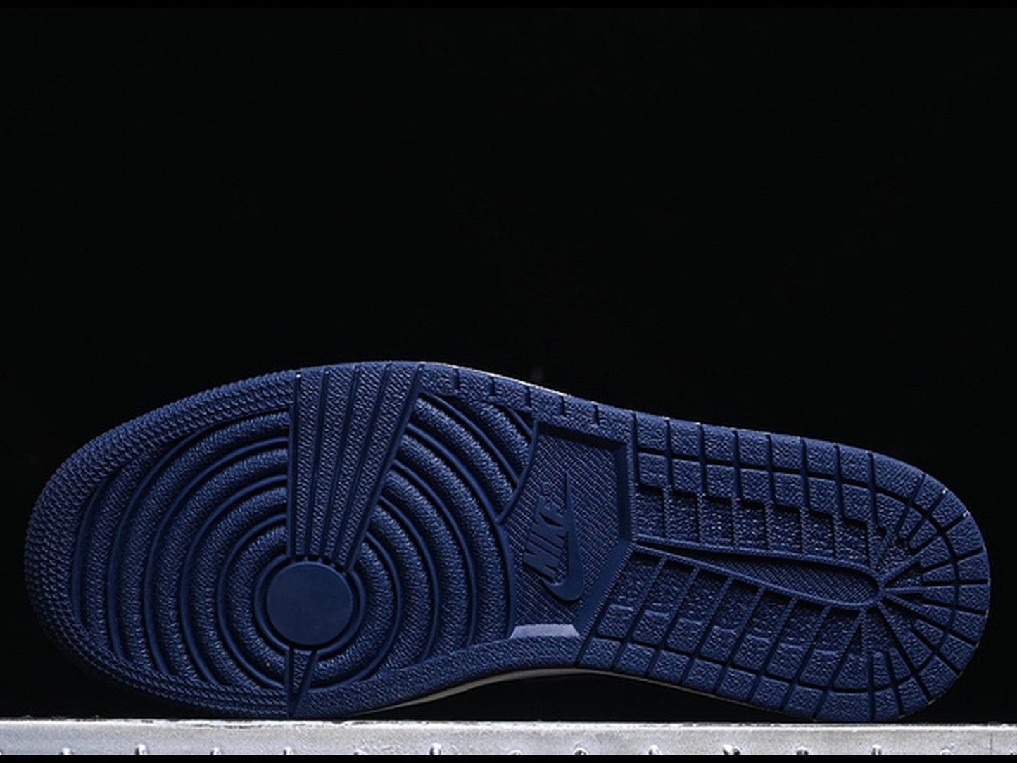 Air Jordan 1 Low OG Howard