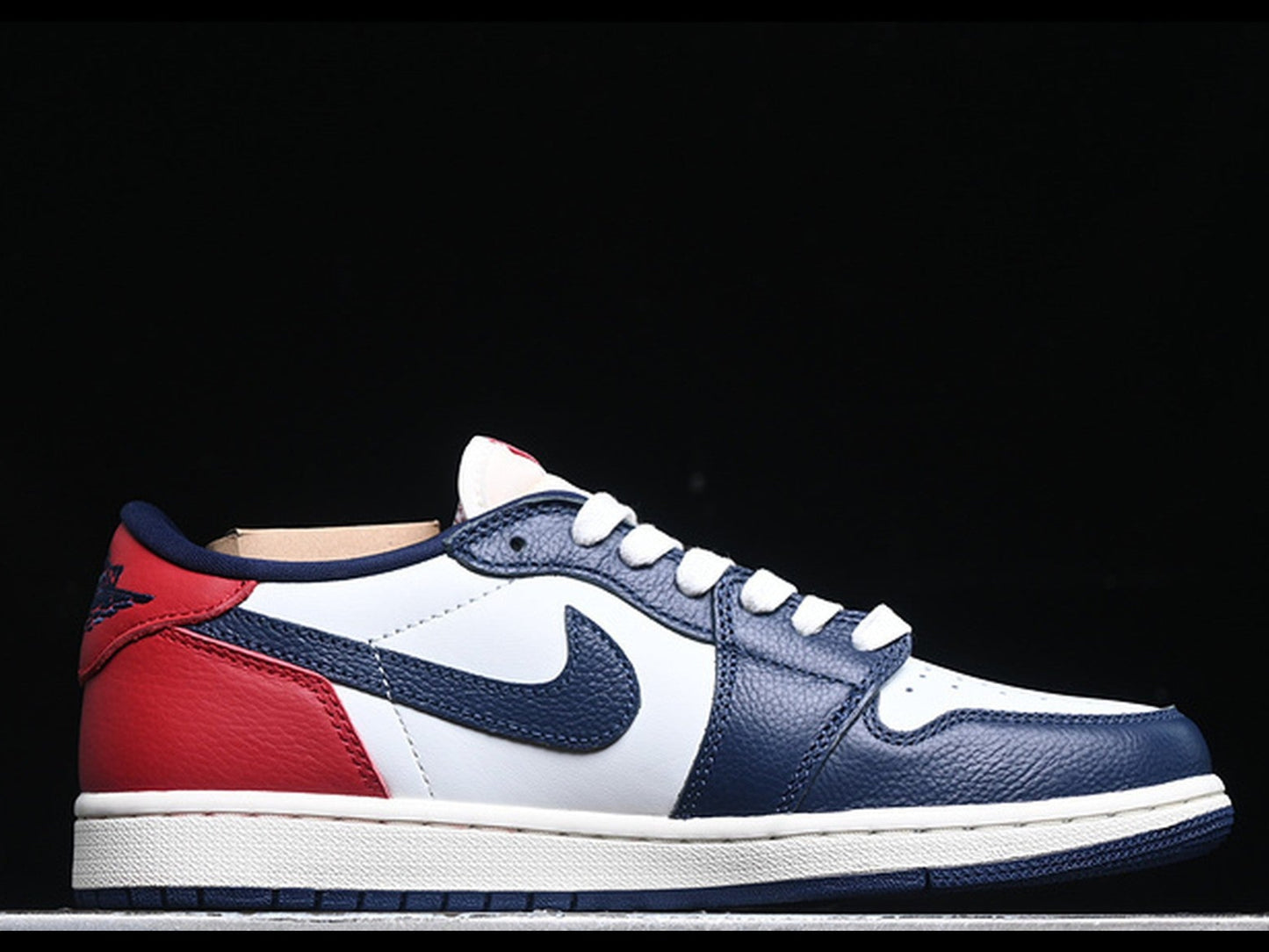 Air Jordan 1 Low OG Howard