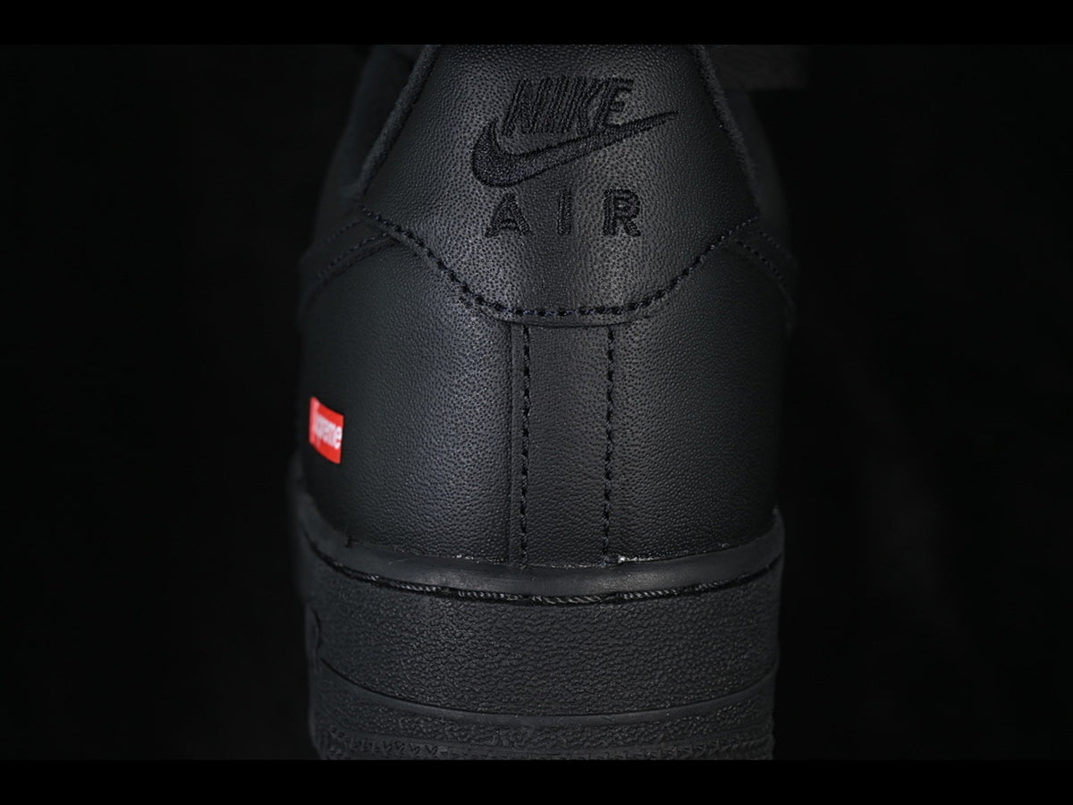 Supreme x Nike Air Force 1 Low 'Black'
