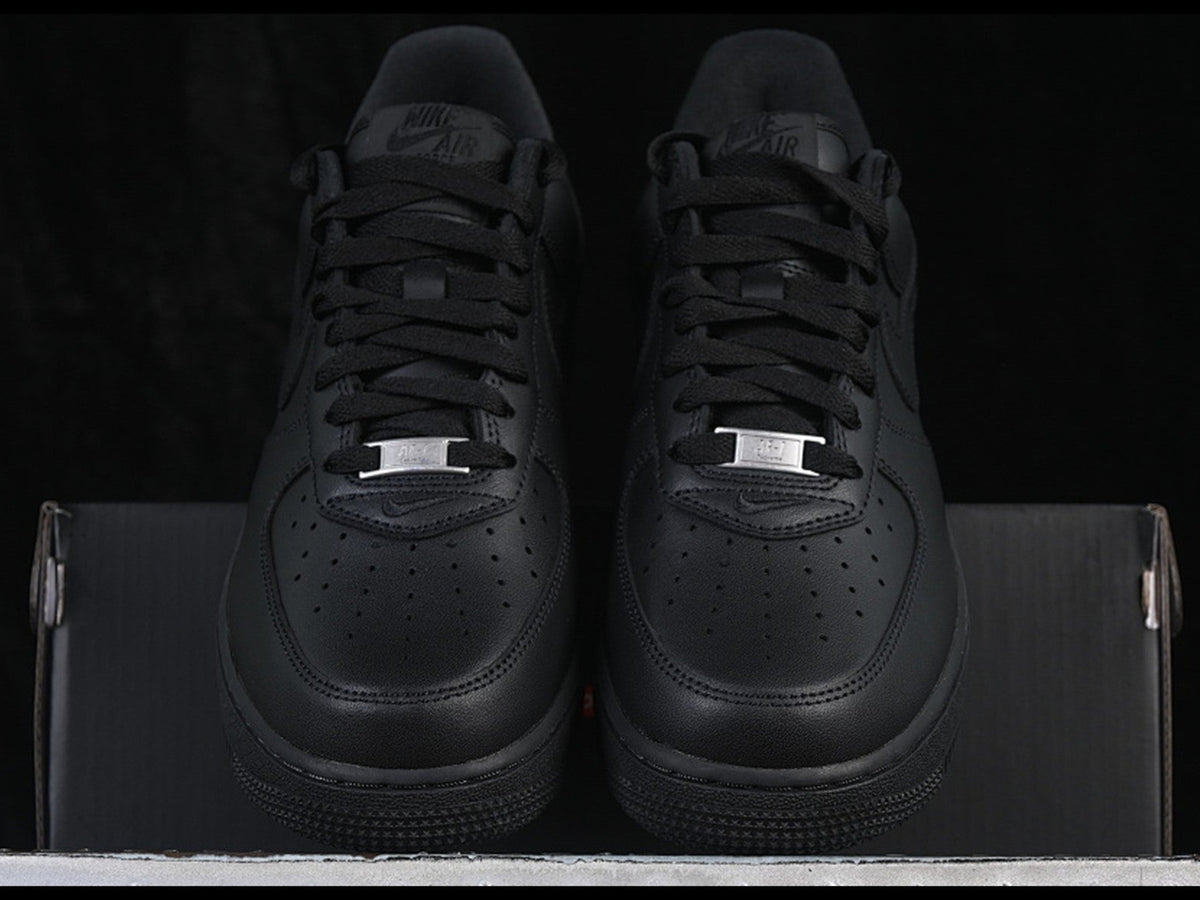 Supreme x Nike Air Force 1 Low 'Black'