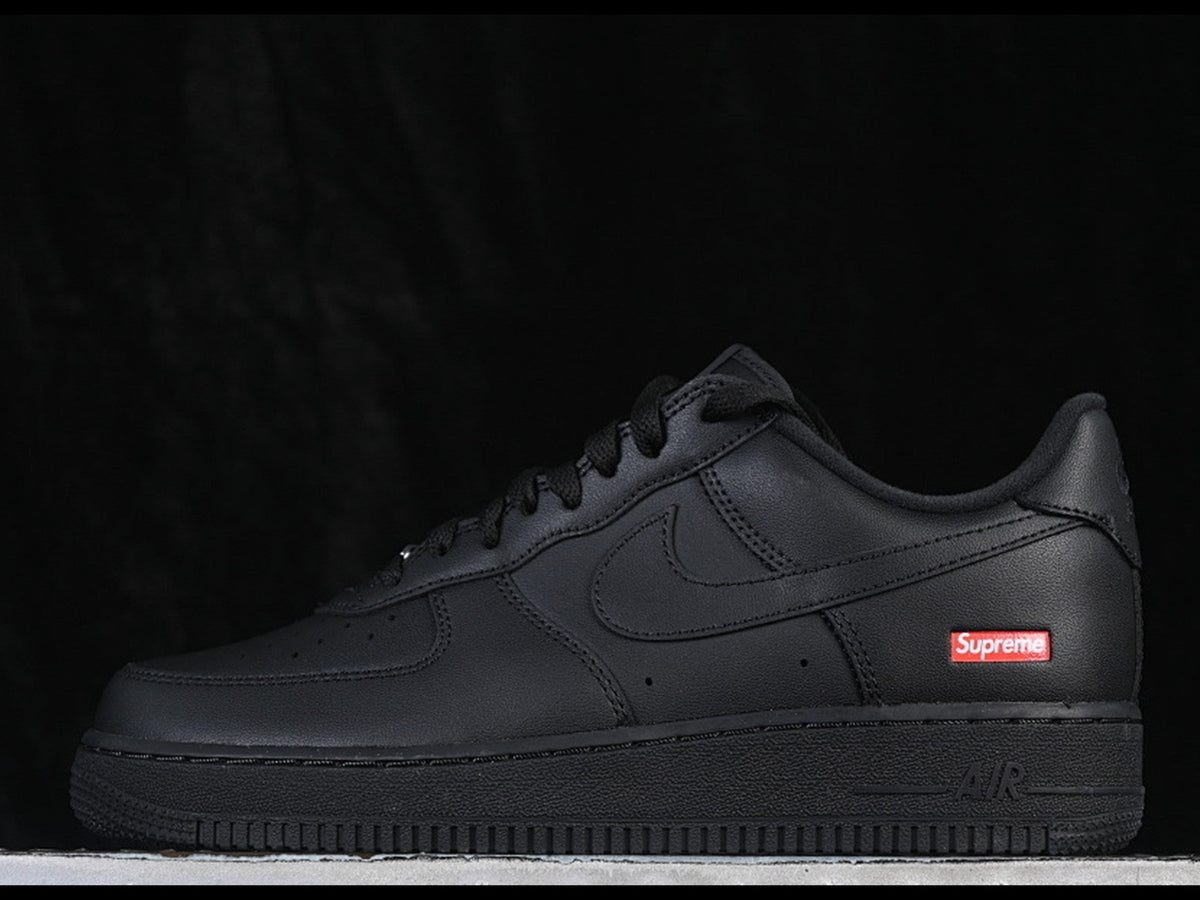 Supreme x Nike Air Force 1 Low 'Black'