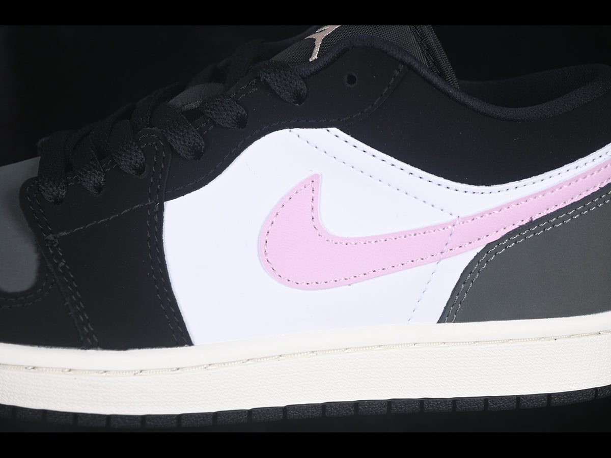 AIR JORDAN 1 LOW BLACK PINK