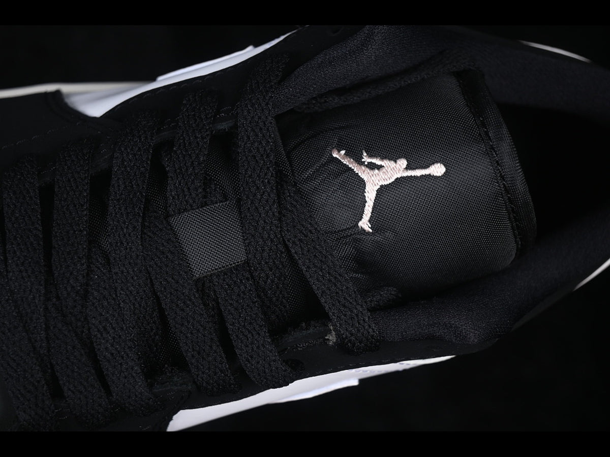 AIR JORDAN 1 LOW BLACK PINK