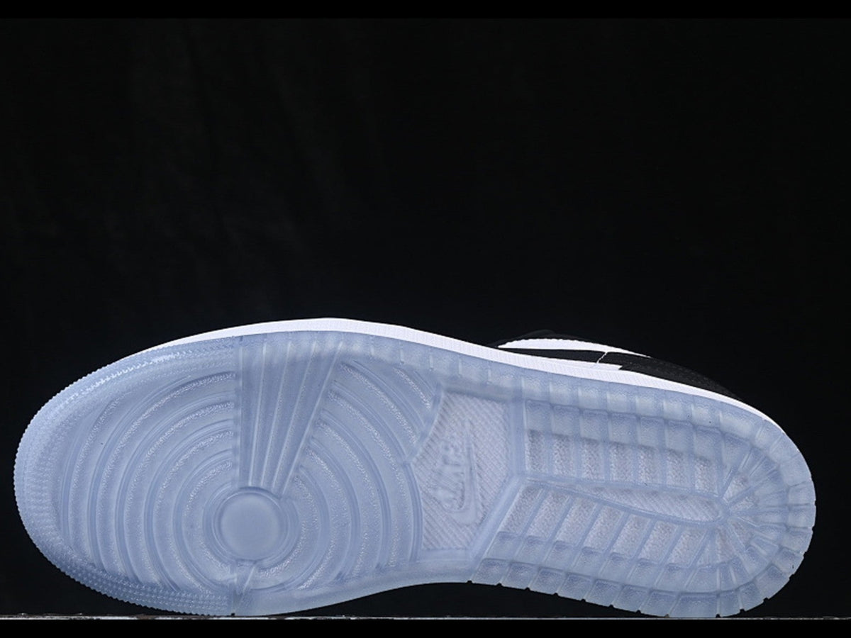 AIR JORDAN 1 LOW BLACK WHITE BLUE