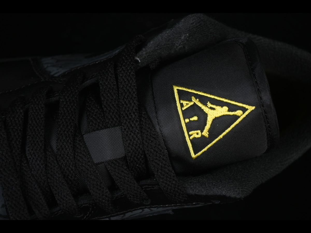 AIR JORDAN 1 LOW BLACK YELLOW BRED