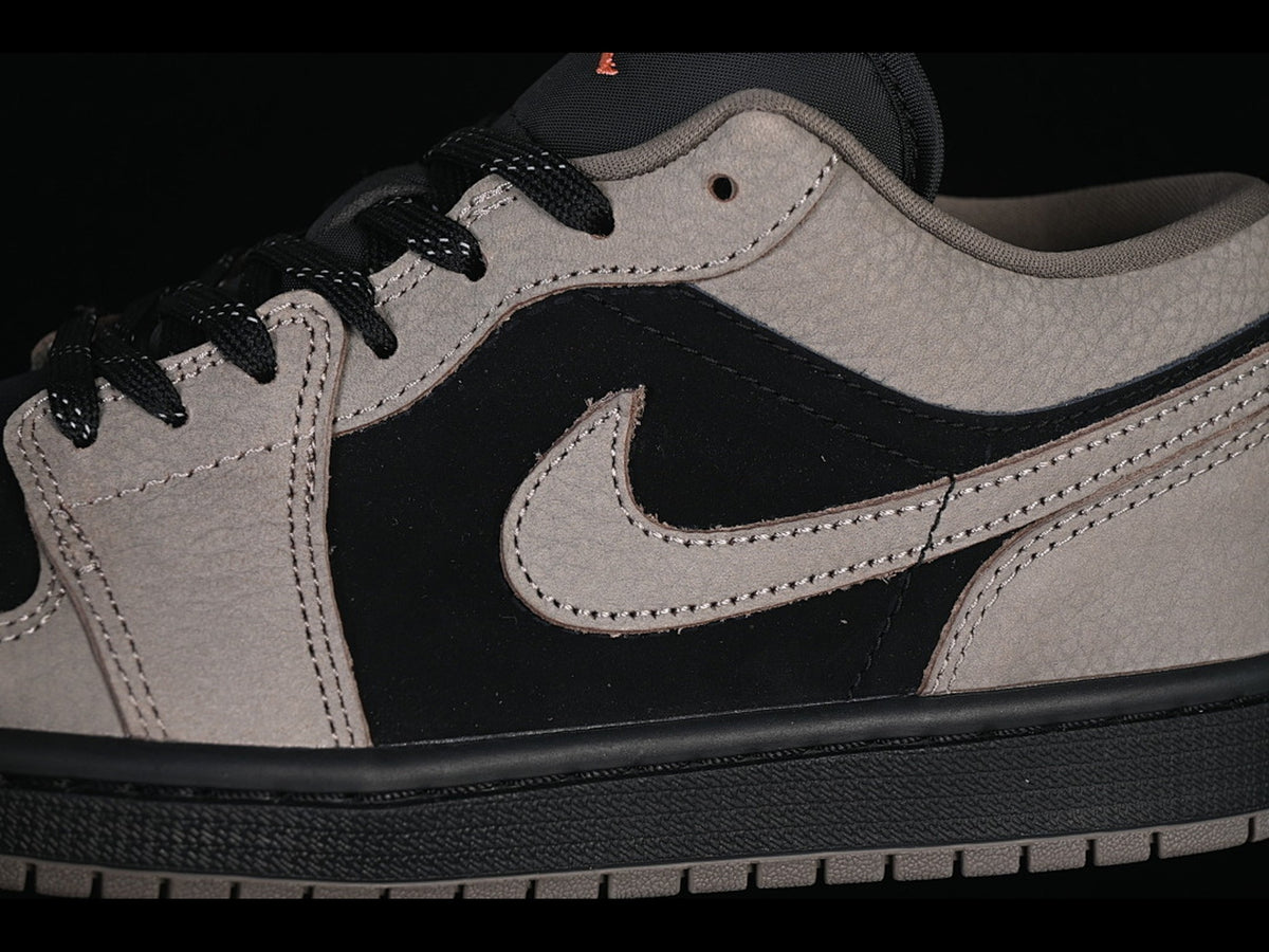 AIR JORDAN 1 LOW BROWN BLACK
