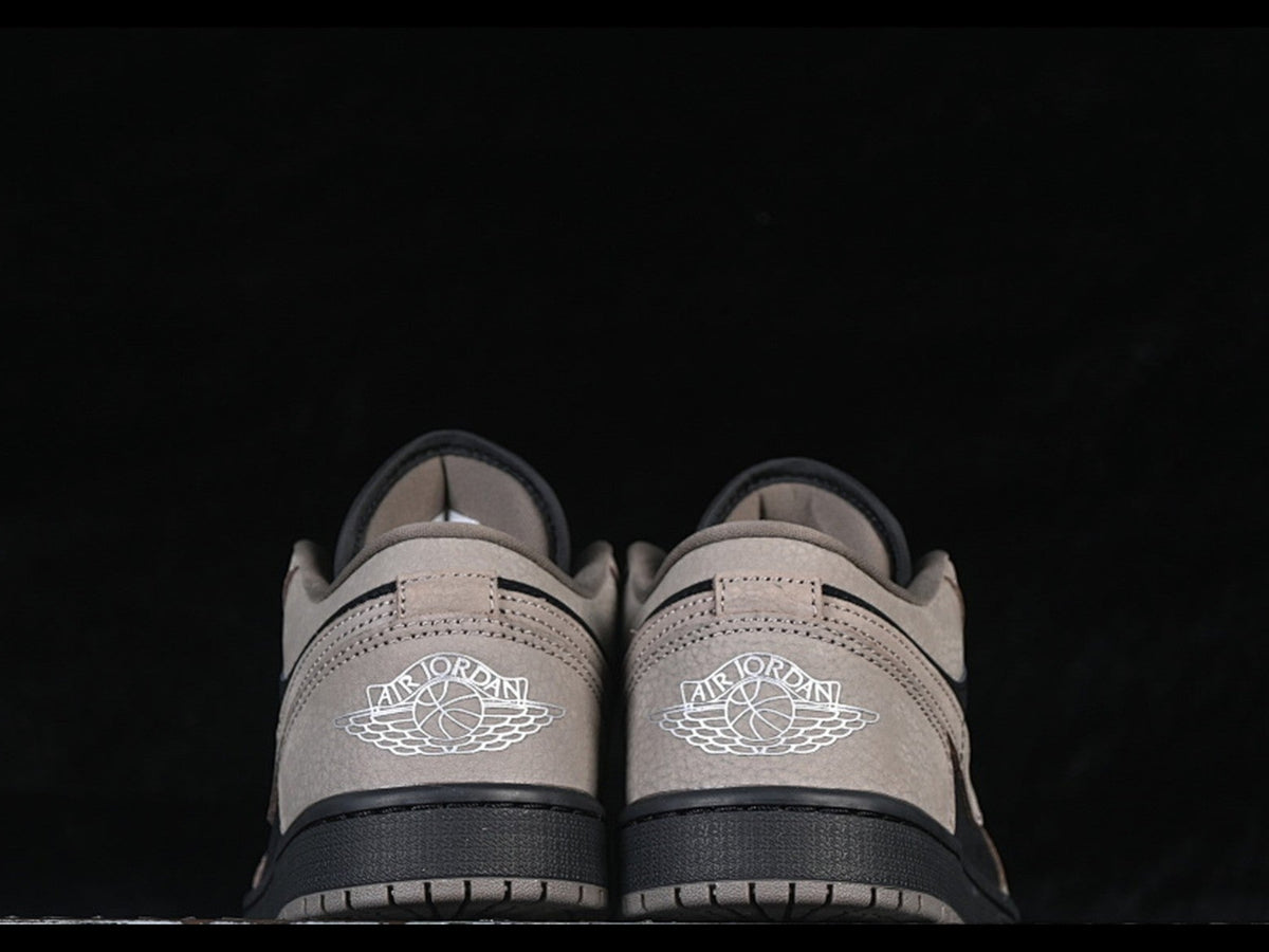 AIR JORDAN 1 LOW BROWN BLACK