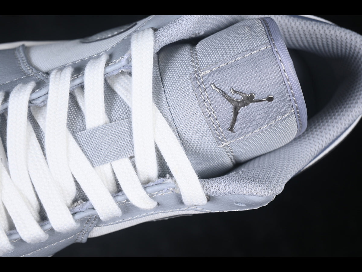 AIR JORDAN 1 LOW GREY BLUE