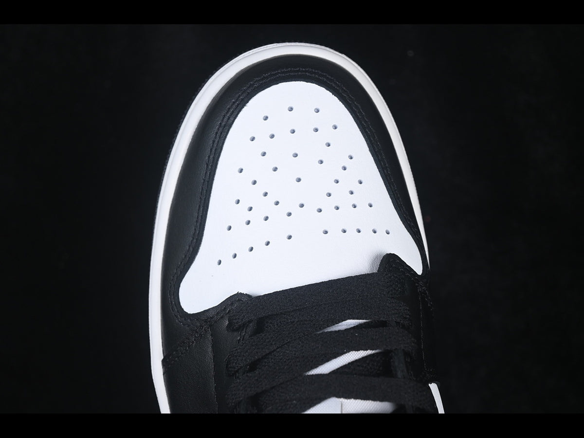 AIR JORDAN 1 LOW OG BLACK GREEN