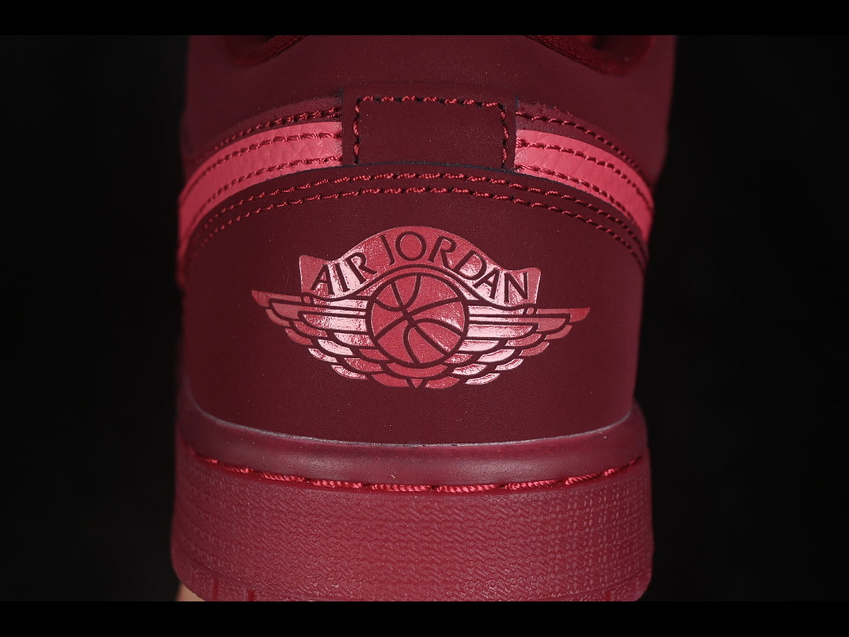 AIR JORDAN 1 LOW RED LIP