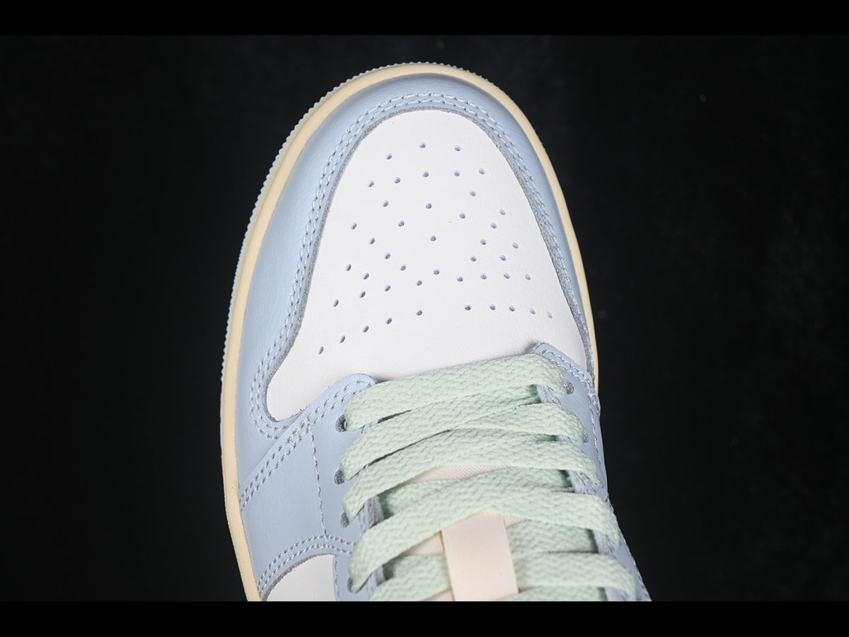 AIR JORDAN 1 LOW SE GREEN PURPLE
