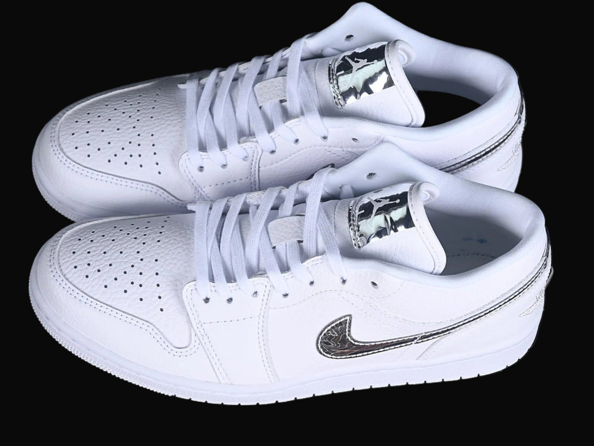 AIR JORDAN 1 LOW SILVER