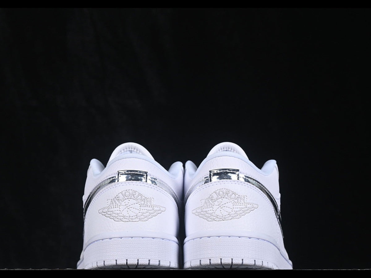 AIR JORDAN 1 LOW SILVER