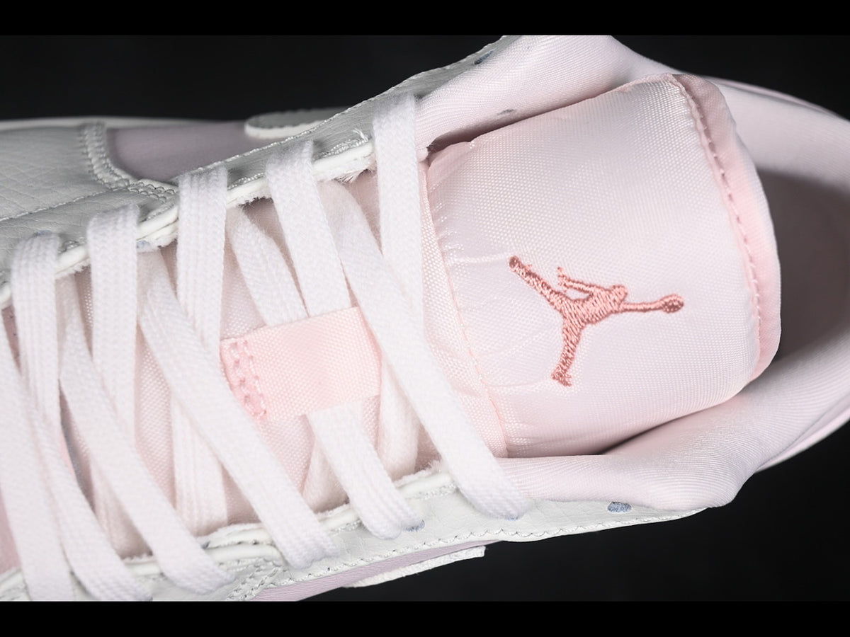 AIR JORDAN 1 LOW WHITE PINK