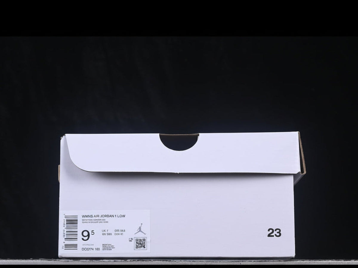 AIR JORDAN 1 LOW WHITE POWDER BLUE