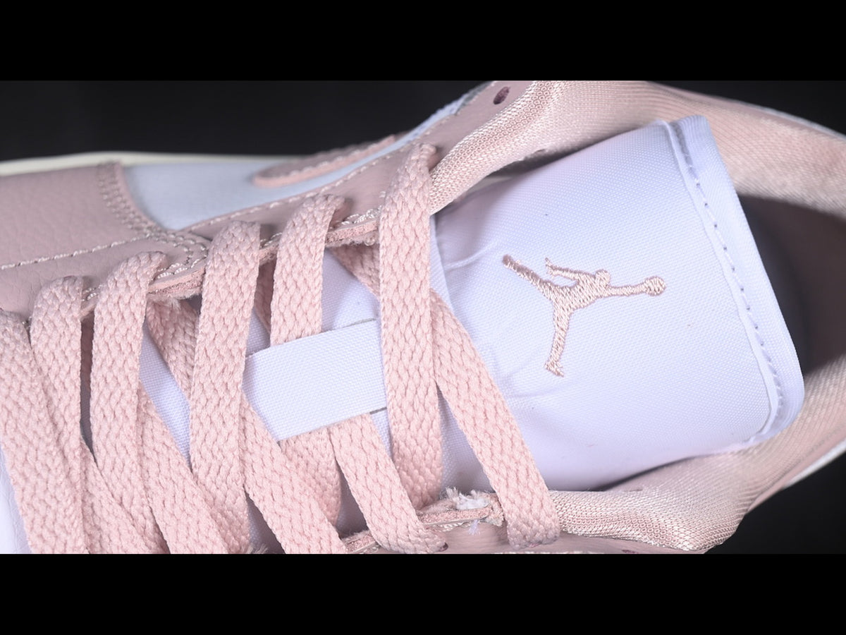 AIR JORDAN 1 LOW WHITE POWDER BLUE