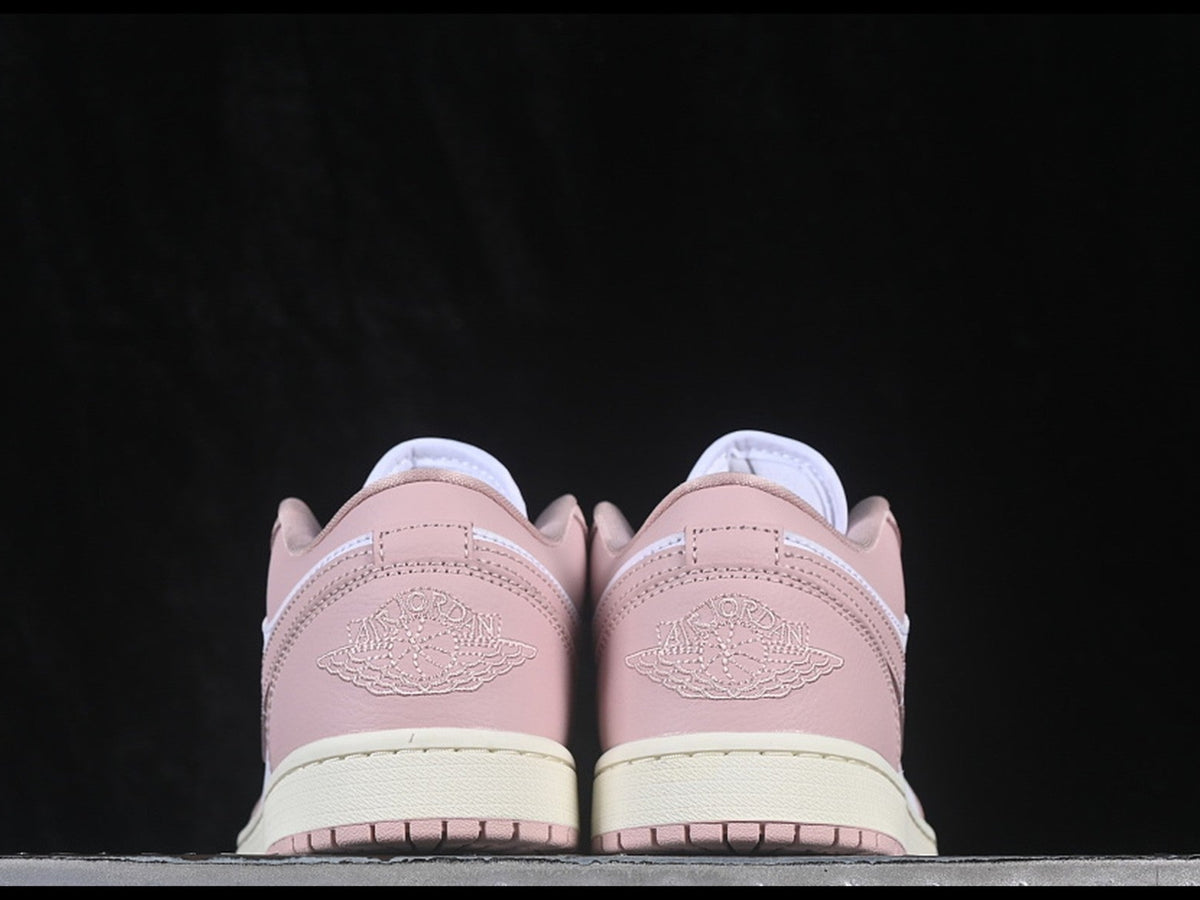 AIR JORDAN 1 LOW WHITE POWDER BLUE