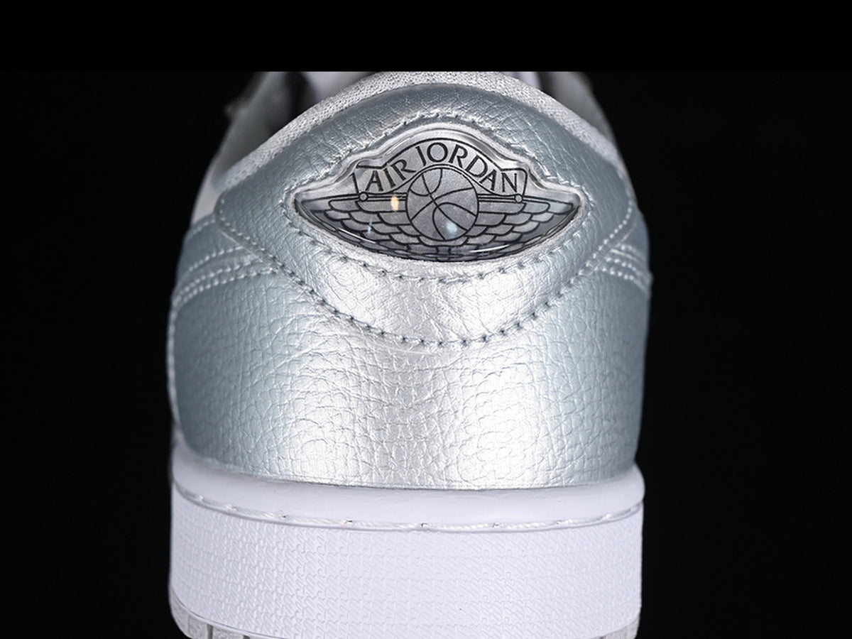 Air Jordan 1 Retro Low Neutral Grey