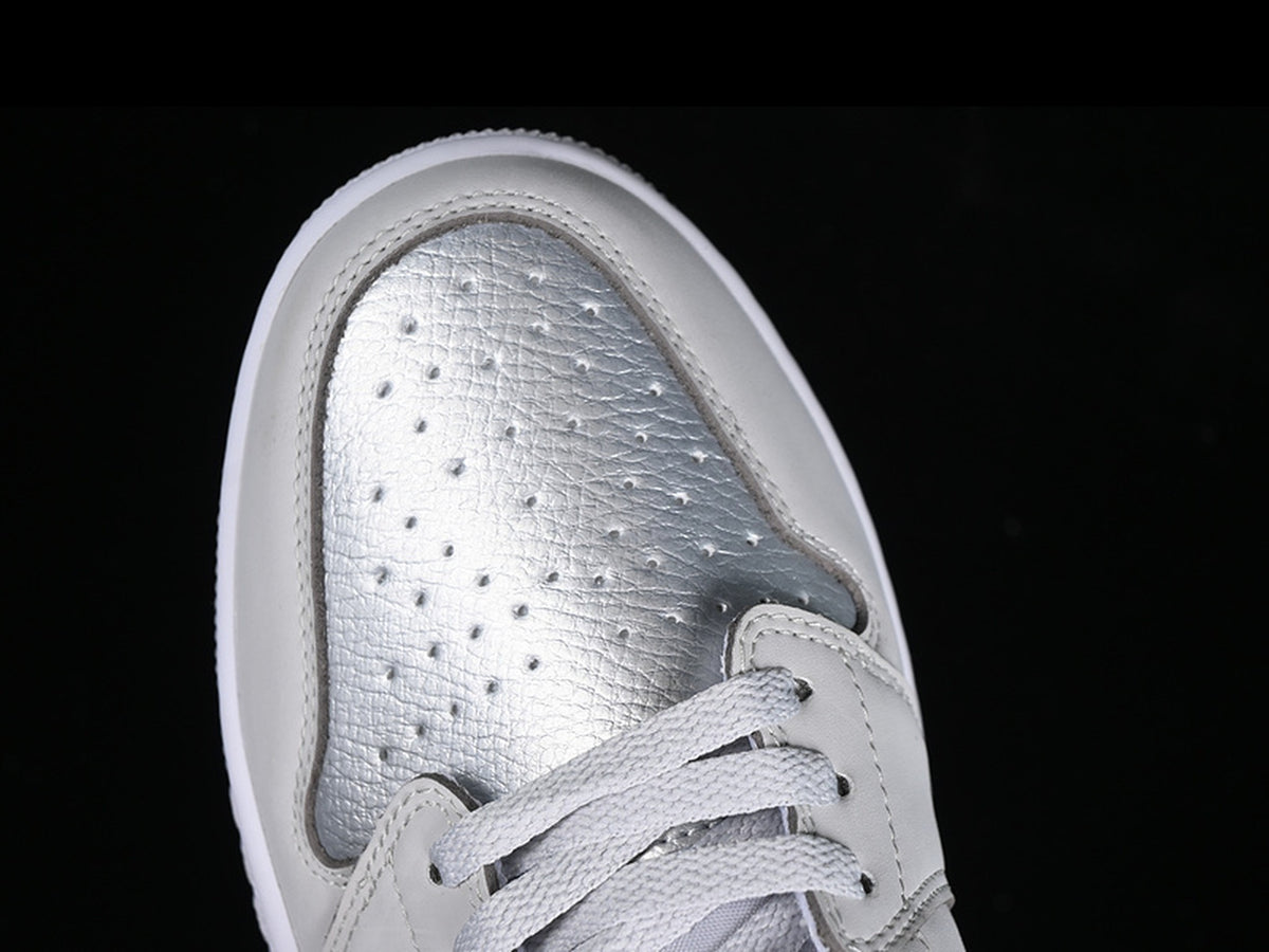 Air Jordan 1 Retro Low Neutral Grey