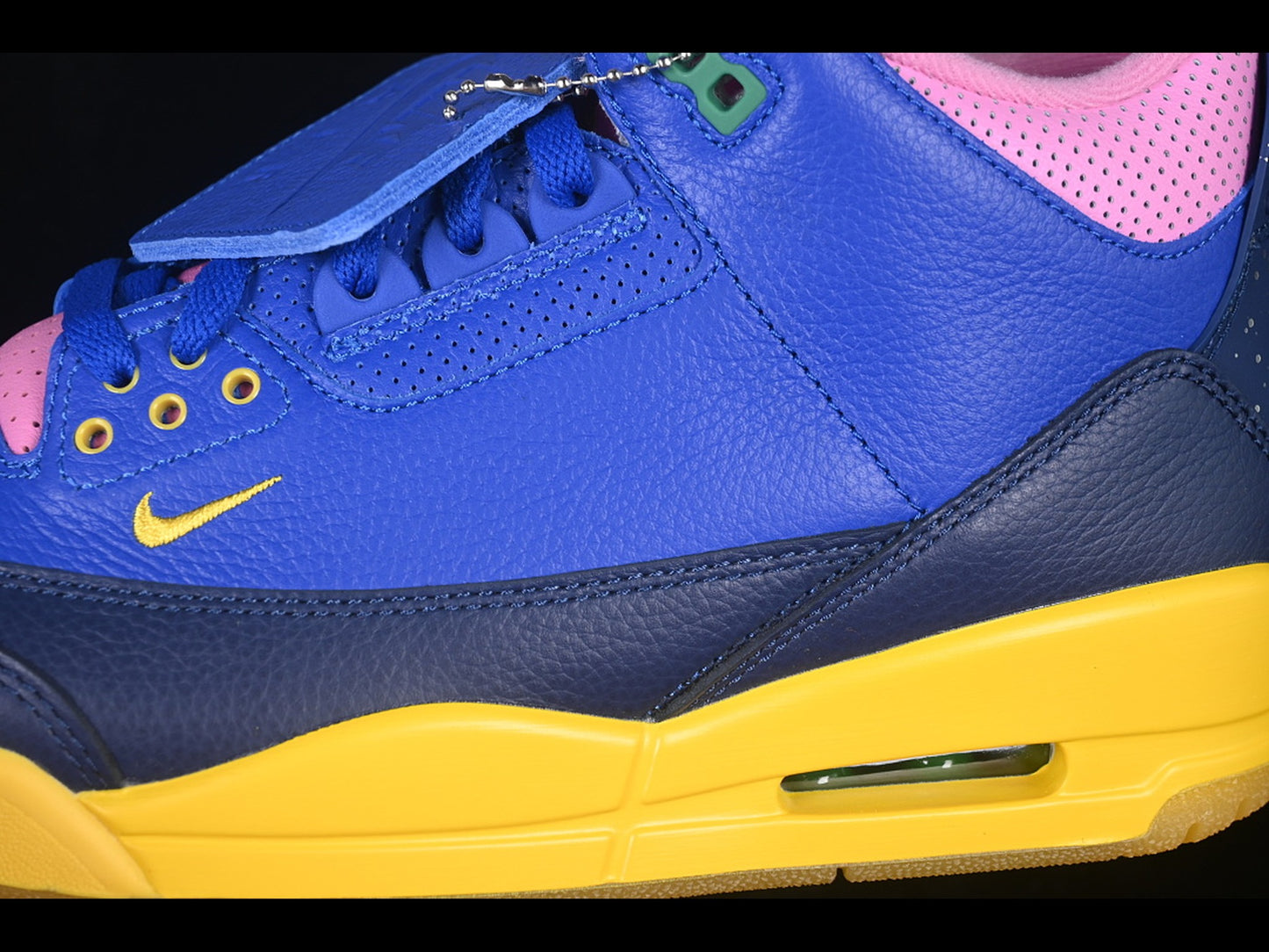 Air Jordan 3 OG Brasil