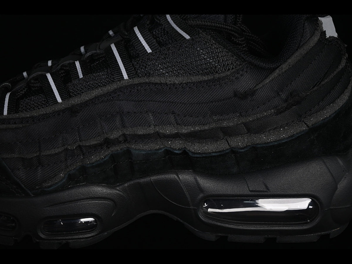 AIR MAX 95 x COMME DES GARCONS BLACK