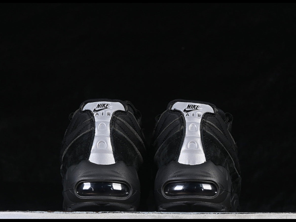 AIR MAX 95 x COMME DES GARCONS BLACK