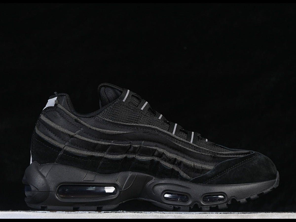 AIR MAX 95 x COMME DES GARCONS BLACK