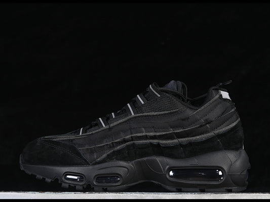 AIR MAX 95 x COMME DES GARCONS BLACK