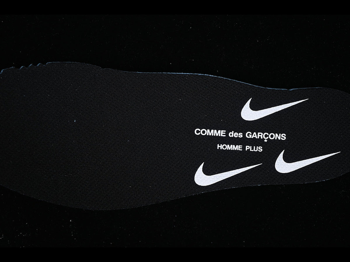 AIR MAX 95 x COMME DES GARCONS B/W