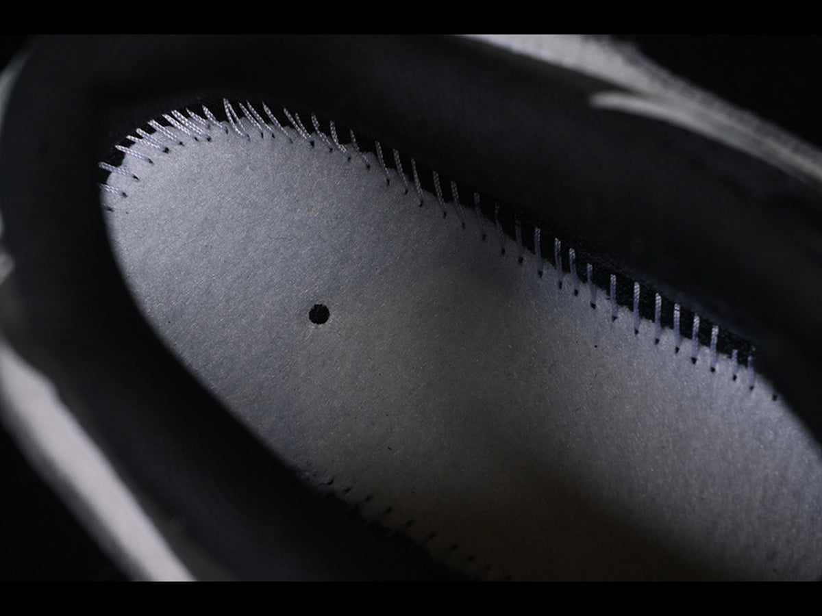 AIR MAX 95 x COMME DES GARCONS B/W