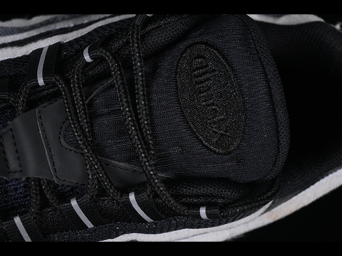 AIR MAX 95 x COMME DES GARCONS B/W
