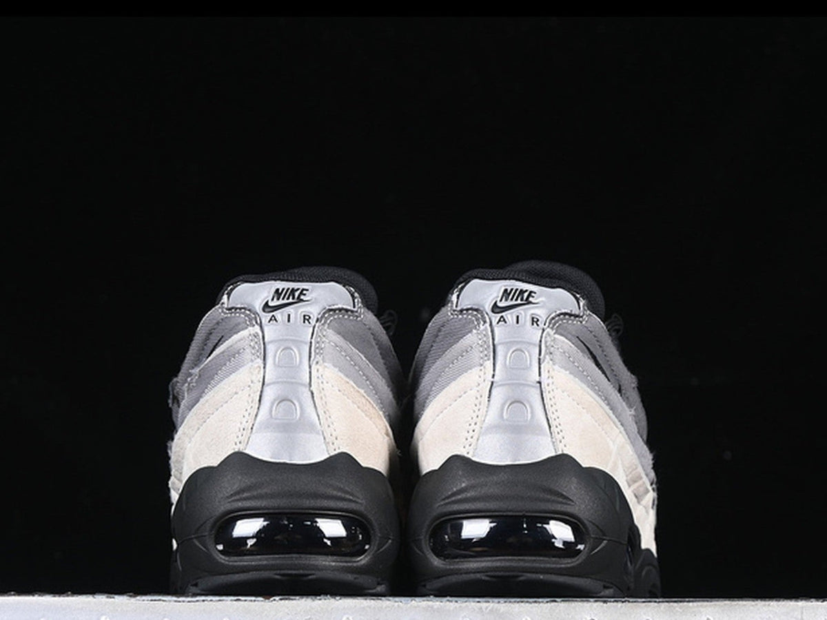 AIR MAX 95 x COMME DES GARCONS B/W
