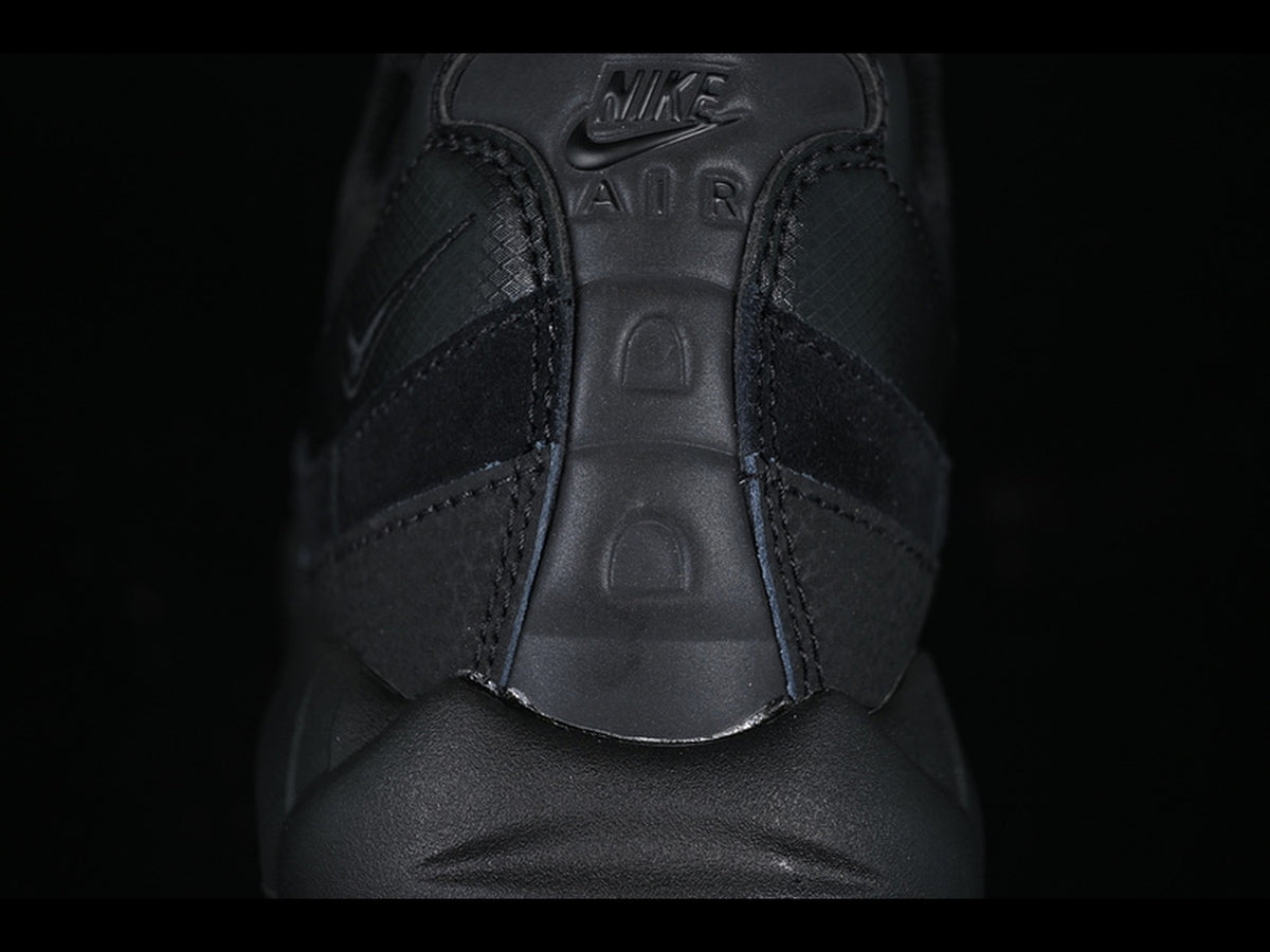 AIR MAX 95 ESSENTIAL TRIPLE BLACK