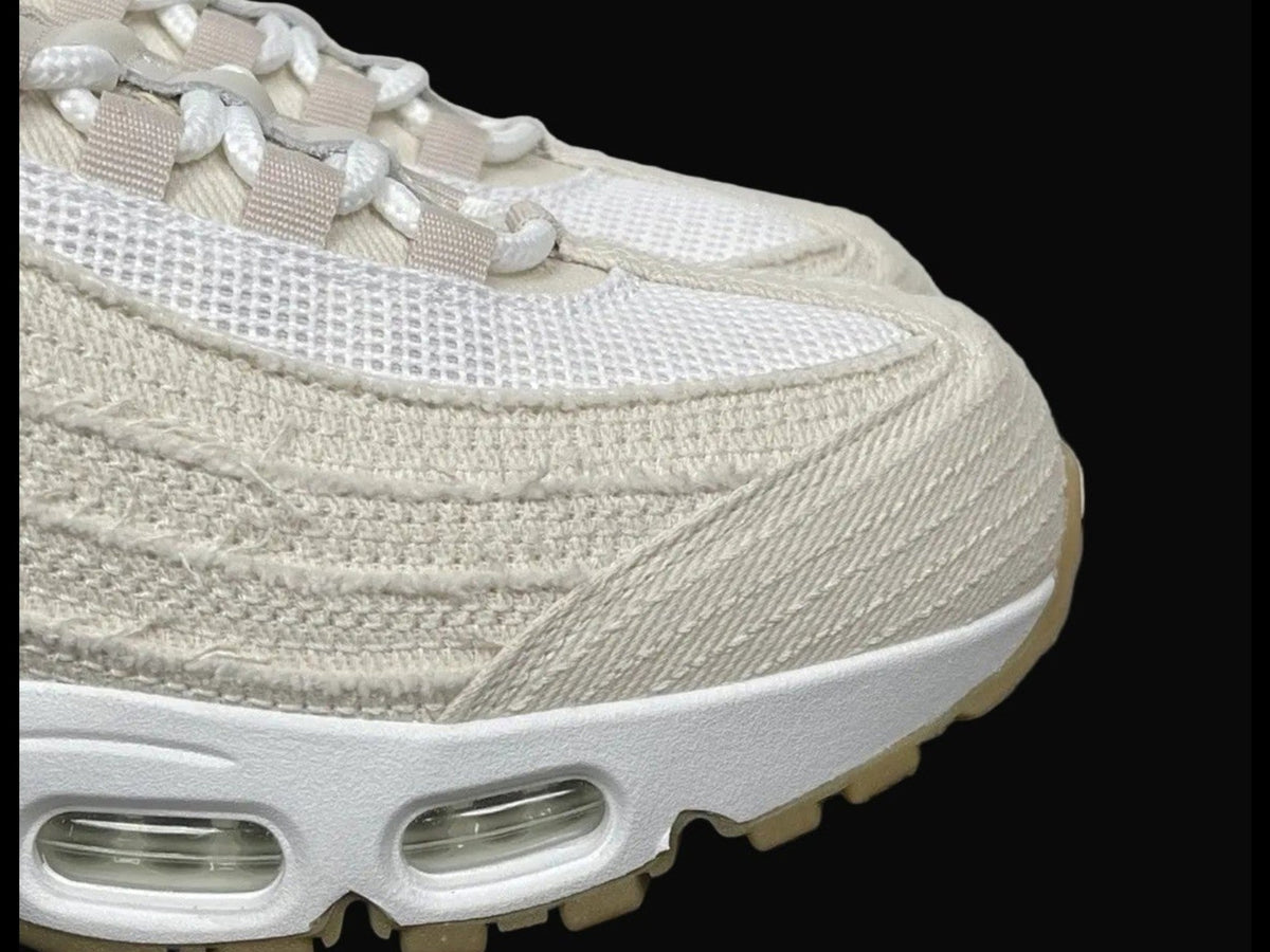 AIR MAX 95 x LEVI'S WHITE