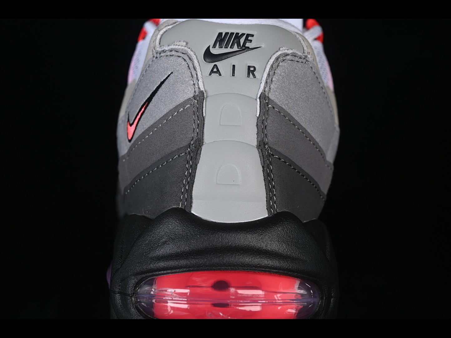 Air Max 95 OG Black/Medium Ash/Dark Pewter/Solar Red