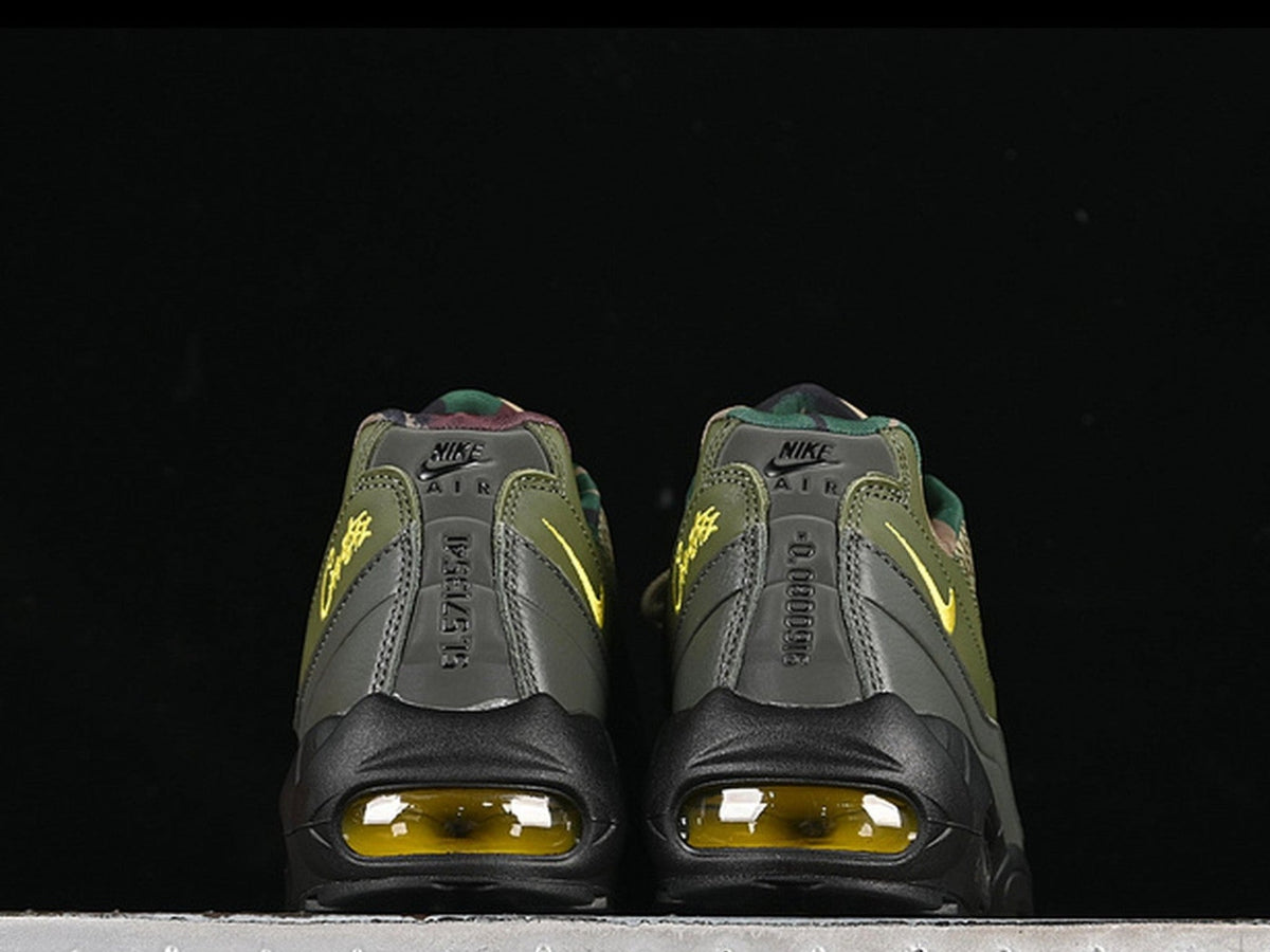 AIR MAX 95 PREMIUM OLIVE GREEN