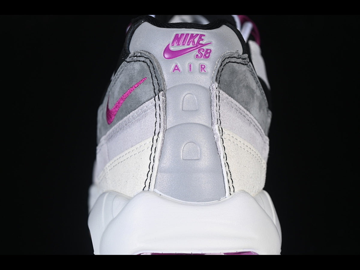 AIR MAX 95 SB LIGHT BONE