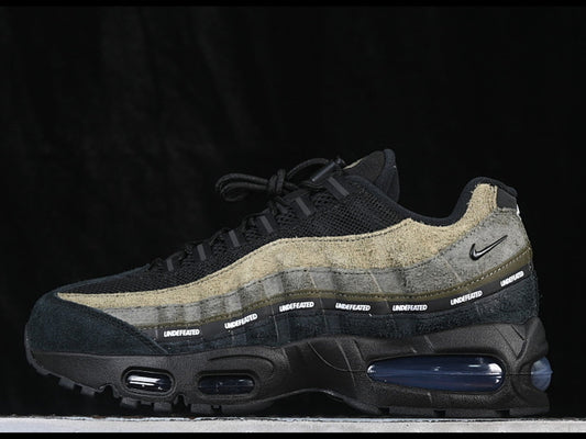 AIR MAX 95 x UNDEFEATED LOS ANGELES