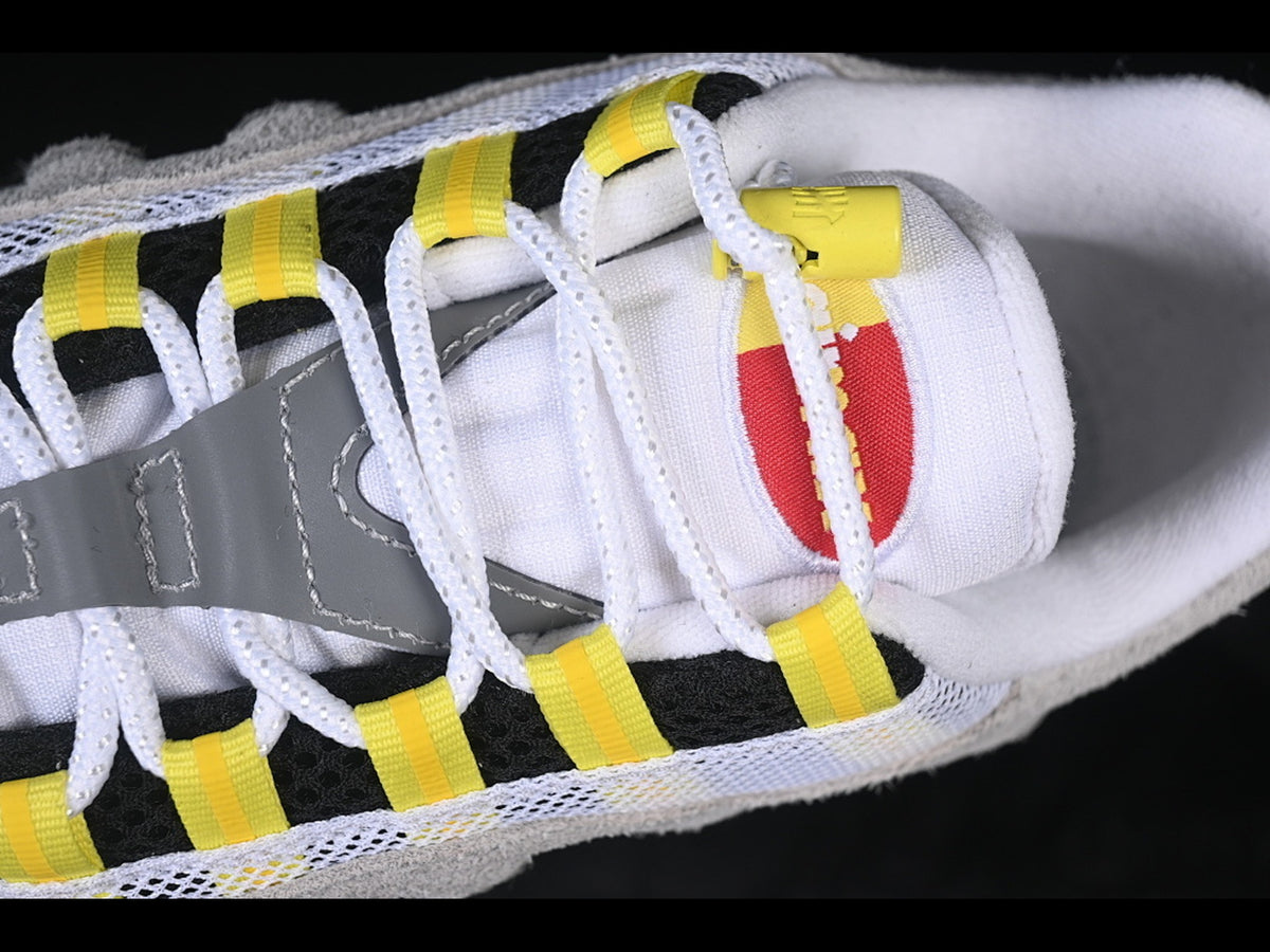 AIR MAX 95 x UNDEFEATED SHANGHAI