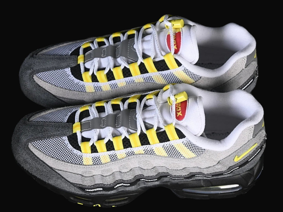 AIR MAX 95 x UNDEFEATED SHANGHAI
