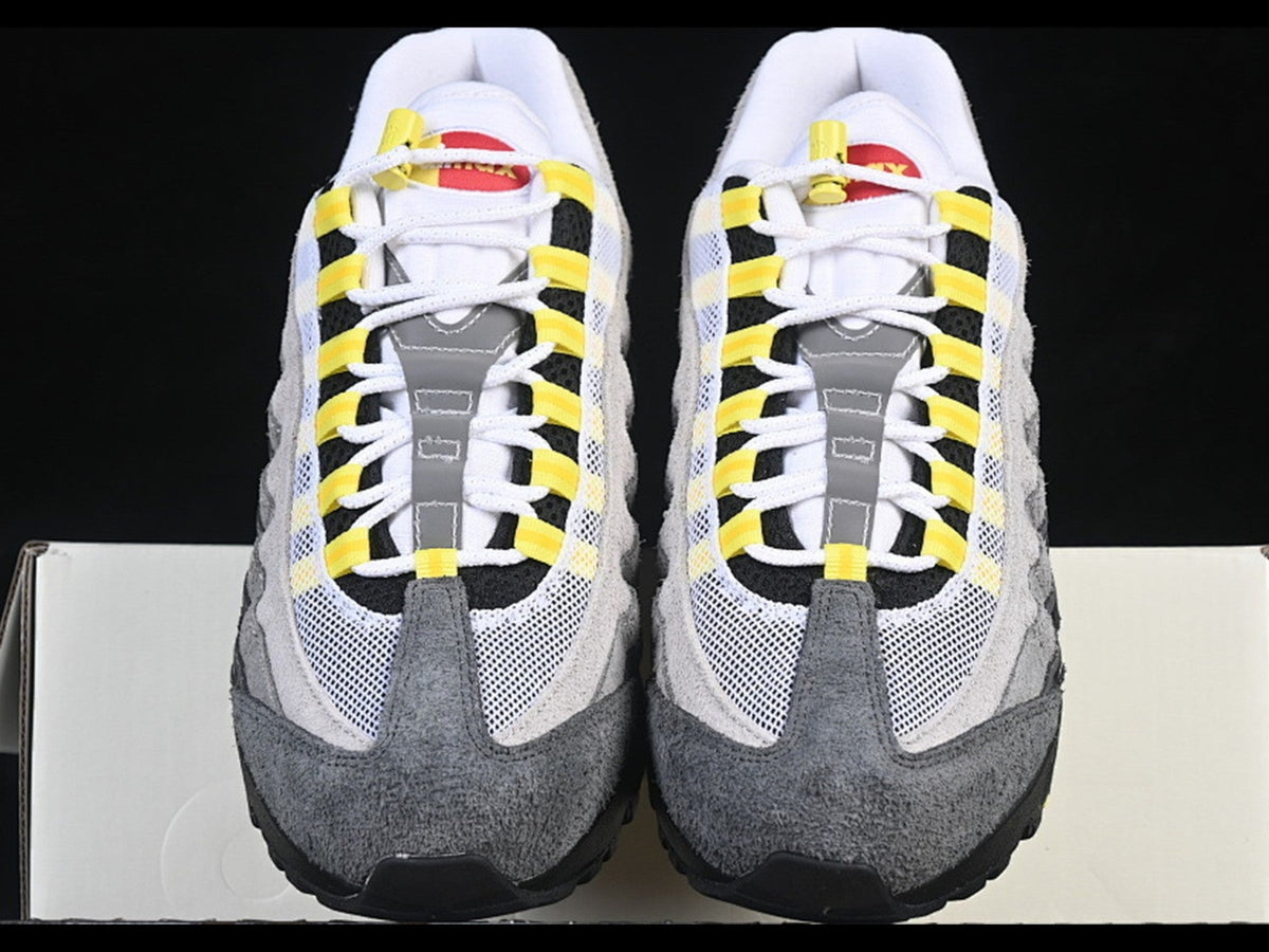 AIR MAX 95 x UNDEFEATED SHANGHAI